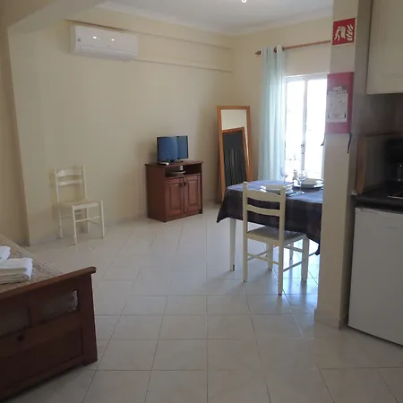 Apartment Kiss - Albufeira