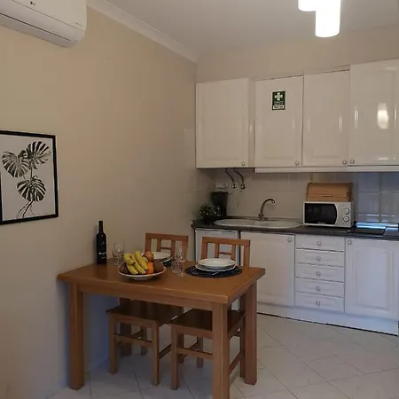 Апартаменты Kiss - Албуфейра